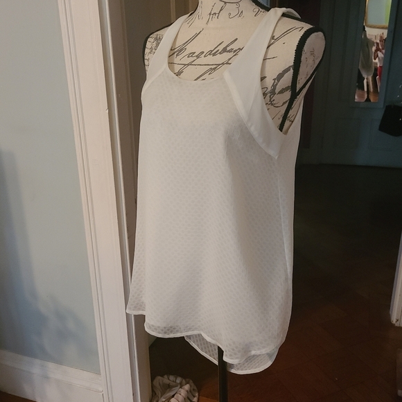mossimo Tops - White top